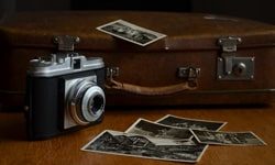 Camera-with-photographs