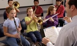 Children-playing-instruments